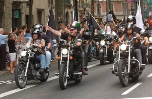 一年一度的哈雷文化节,吸引了全球哈雷迷暴走骑士的参与,已经跨越了