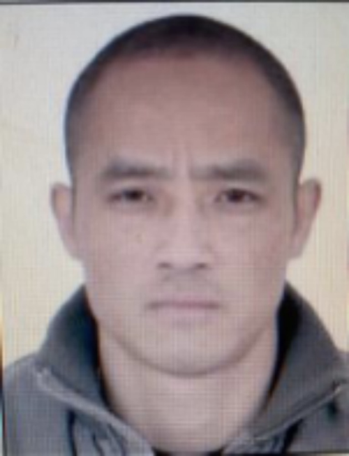 汉族,家住江西省九江市浔阳区莲花池99号锦湖豪庭a栋1603室