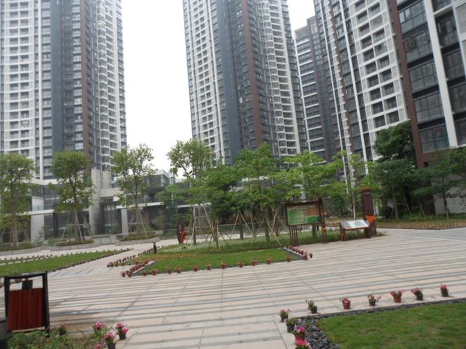 深圳龙华区龙华龙华花半里住宅楼盘出租出售信息_深圳