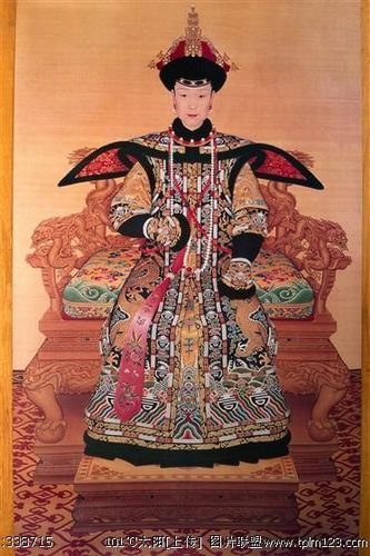 清朝皇后画像 人物画 中国古画_0510