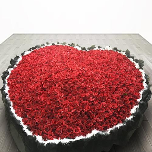 速递同城上海北京深圳求婚生日配送花店999朵紫玫瑰花束心动的感觉