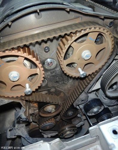 牛人自古在民间 标致307换正时皮带作业