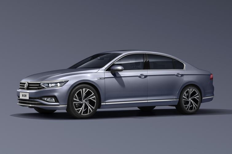 迈腾和雅阁哪个好雅阁和迈腾谁更耐用