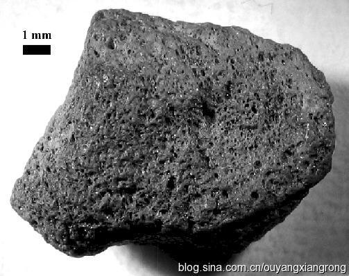 原文地址:陨石钻石(蓝丝黛尔石)--维基百科       天眼大开