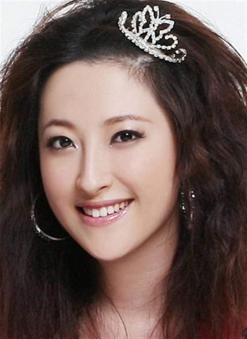 金美儿,冠军.
