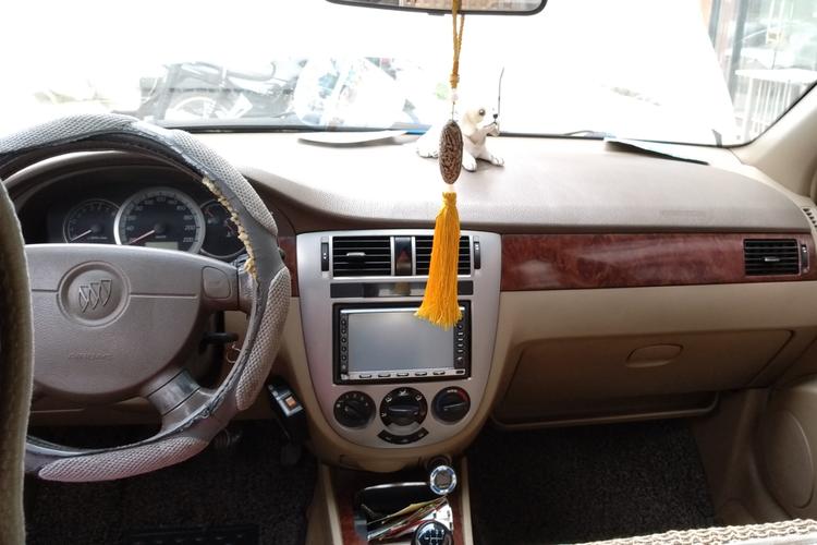 别克-凯越 2005款 1.6 手动豪华型(改装天然气)