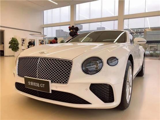 21款欧规宾利欧陆gt做工精湛跑车典范