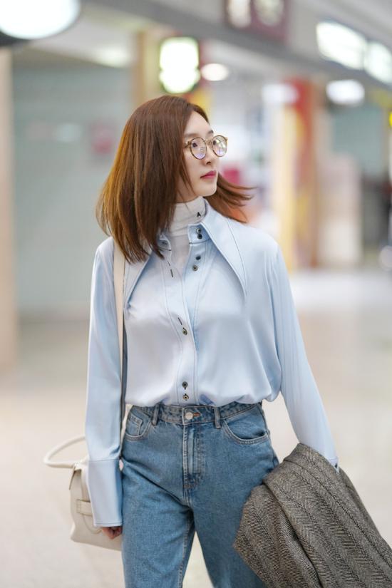 杨幂江疏影机场街拍, 看明星们的日常穿衣时尚