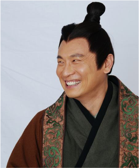 作为一位演员,张世曾出演《神话》中的角色"赵高",这个角色被他刻画的