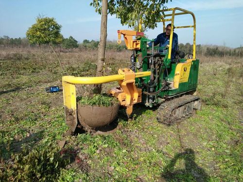 圆弧式挖树机和瓣式挖树机介绍