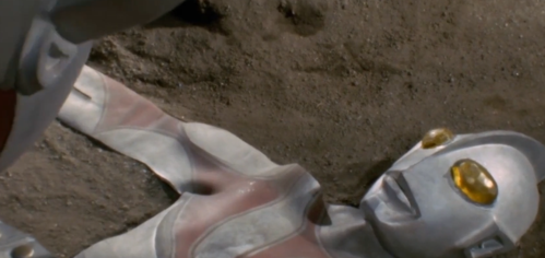 当奥特曼失去计时器后,杰克成漏气娃娃,小梦彻底死亡