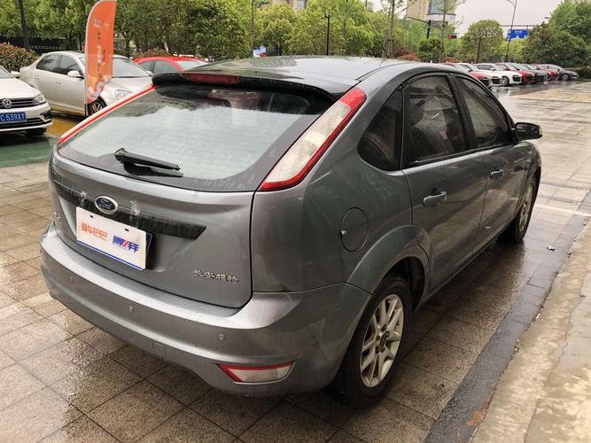 2010年08月 福特 福克斯 2009款 两厢 1.8l 手动舒适型