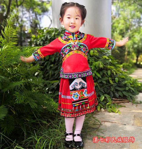 绣花新款布依族女童童装精品小布布衣精致图案儿童演出服
