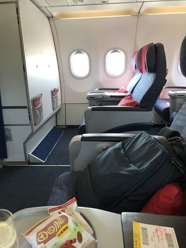 【川航商务舱初体验】cc太棒了,餐食因地制宜