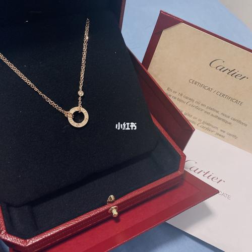 卡地亚love系列项链_项链_卡地亚怎么样_礼物_时尚_配饰_首饰
