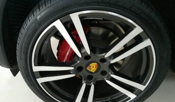 保时捷卡宴轮胎型号卡宴轮胎型号多少28535r22