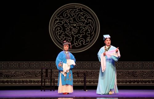 抚州采茶戏《卖花线》(演出单位:抚州市临川区抚州采茶戏传习所)