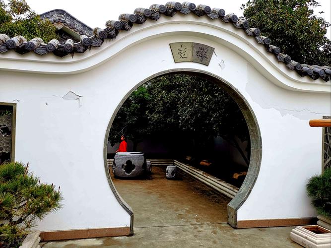 圆拱门……吉祥