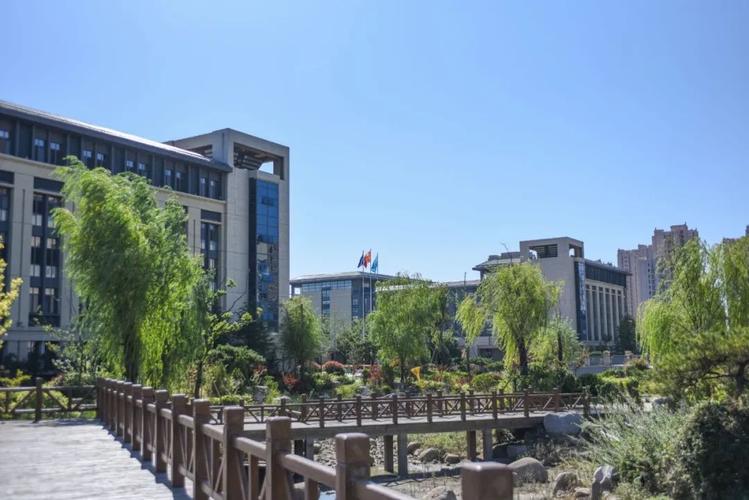 山东财经大学燕山学院