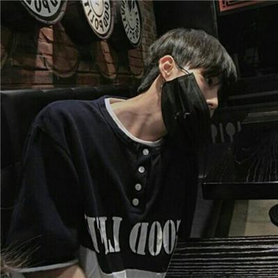 最火快手头像男生霸气社会酷 你是千变万化我是步步跟随