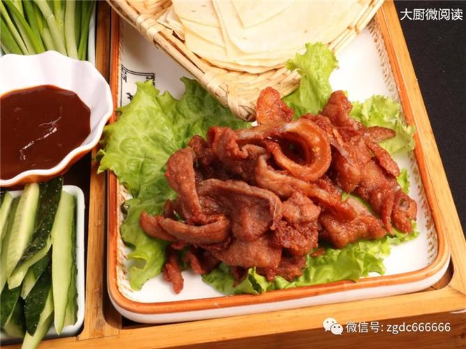 加3种腐乳腌2小时,这五香炸肉酥脆别致!