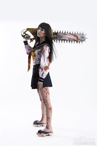 恐怖漫画《电锯少女血肉之华》真人电影化 定妆照公布