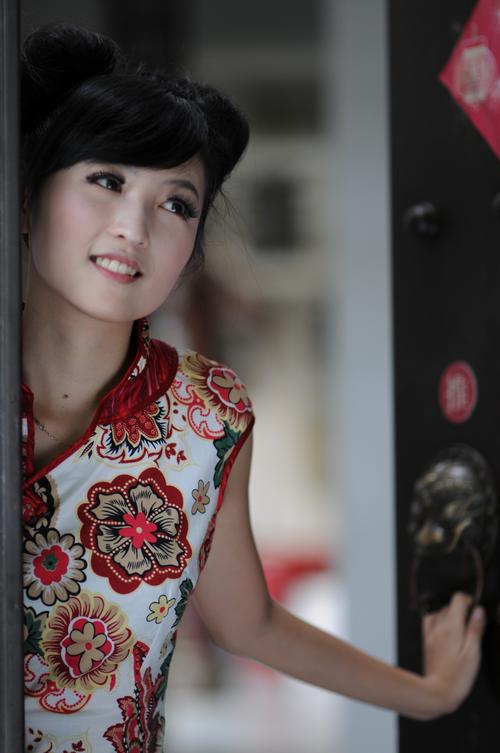 标题:巧笑倩兮,美目盼兮.
