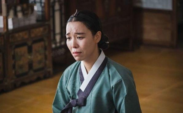 哲仁王后中崔尚宫,参加综艺节目大秀歌喉与舞技,真实