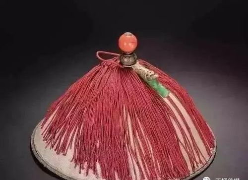 清朝官员官帽上的"顶珠",价值有多高,最后一个只有一人敢戴