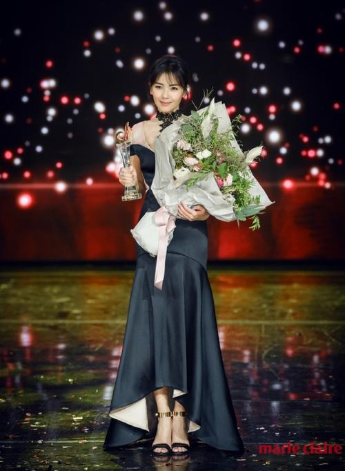 刘涛跨界歌王夺冠 时髦演出服美爆