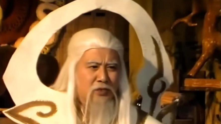 老君不愧是大师兄通天教主元始天尊见他也得乖乖听话