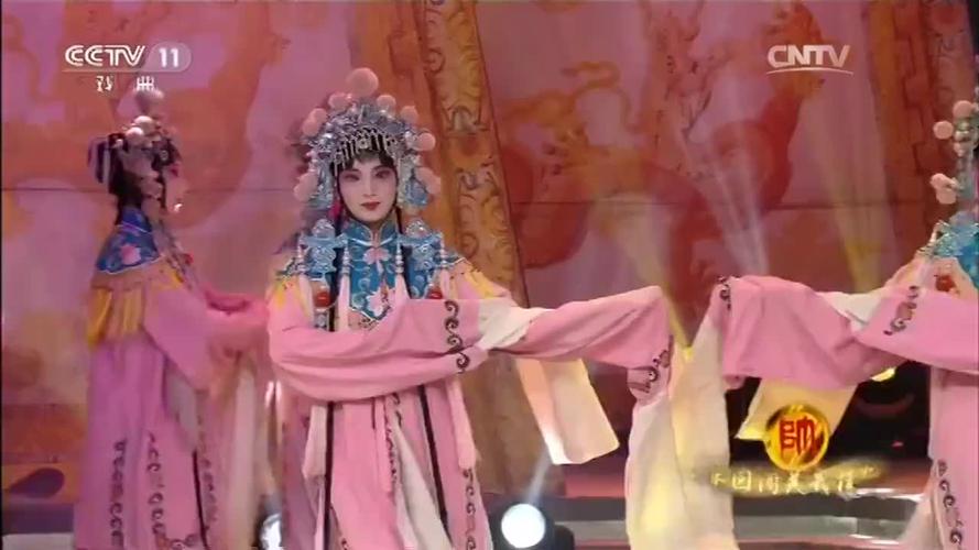 京剧《大唐贵妃》选段,梨花落春入泥,观众掌声一片!