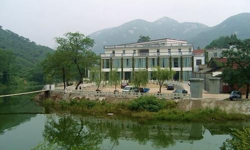 有"茶王之乡"的美誉,位于河南省信阳市浉河区西南部,地处