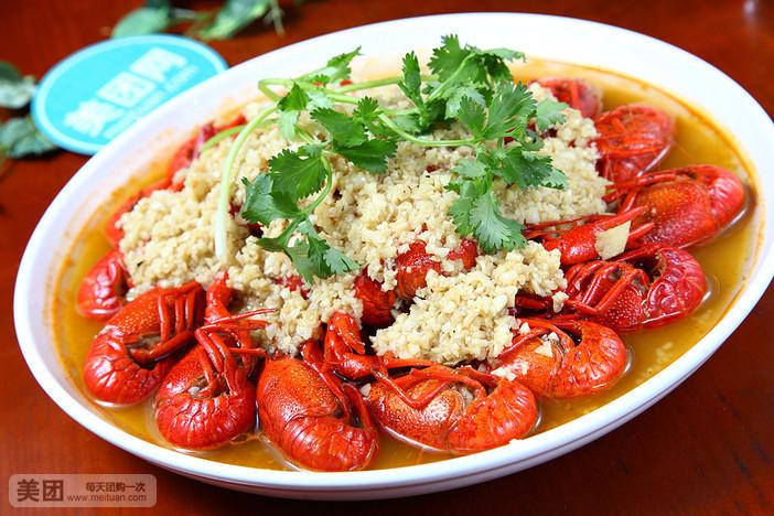 孝陵卫/森林摩尔 美食 其他美食 金湖地下龙虾城   特色菜 蒜泥龙虾