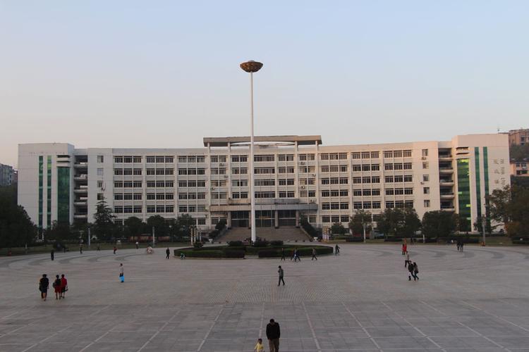  p> b>湖南人文科技学院 /b>(hunan university of humanities
