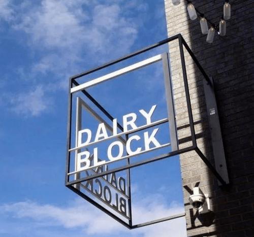 战"疫"之后重启好生意,赶紧给你的店铺换一个创意店招吧.