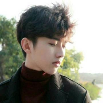 个性阳光帅气男生头像2019最新 入目无别人四下皆是你