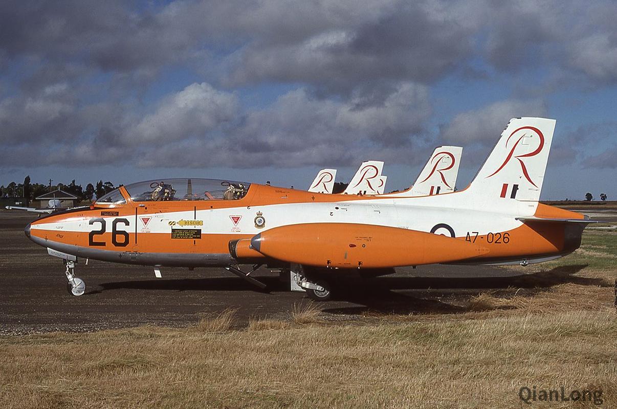 皇家澳大利亚空军的阿莱尼亚mb-326教练机(aermacchi mb-326).