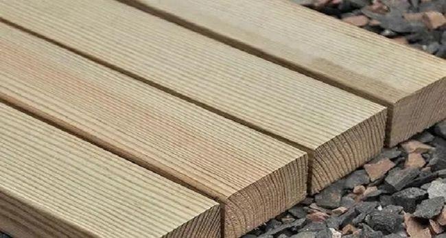 松木油性比一般的木材要重,所以本身味道也较为浓厚,此种气体对人体是