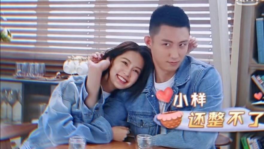 李沁抱黄景瑜,"绅士手"吓得男方四肢僵直,高情商被全网称赞