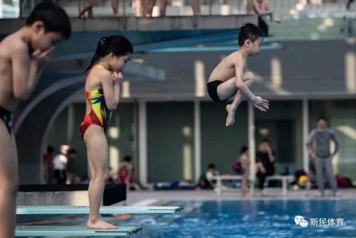 哭着也要挑战五米跳台!刷屏网络的跳水小女孩是这样练