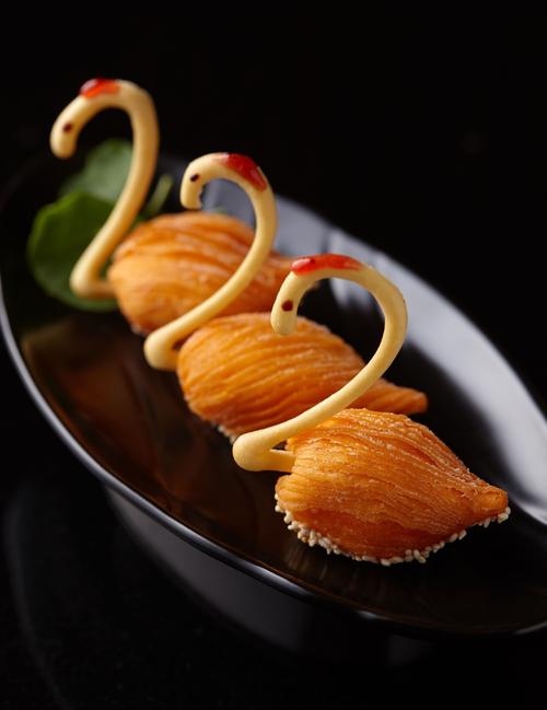 天鹅酥就是一款美丽的象形 a target="_blank" href="/item