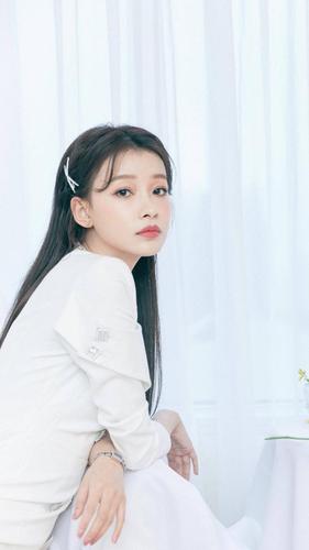 演员孙怡,美丽清纯的写真照更新,请看美照吧