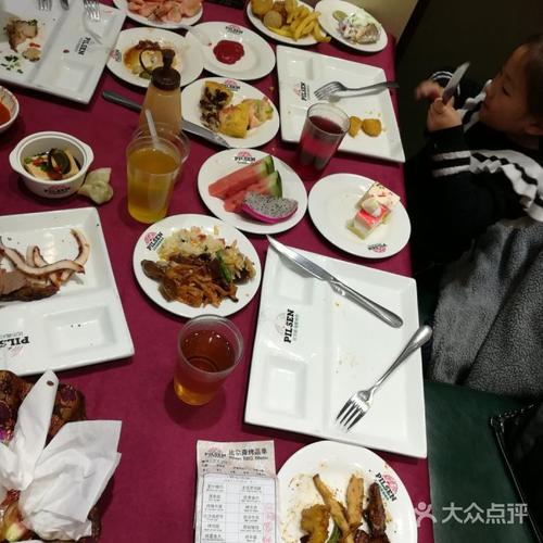 比尔森啤酒烤肉自助餐厅