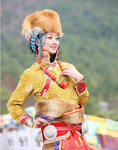 美丽的康定溜溜的城