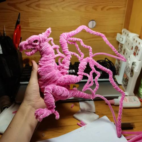 第一次捏的扭扭龙~_手工制作_教程_手工_兴趣爱好_手工