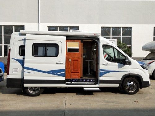 凤凰大通v90国六自动挡房车改装厂