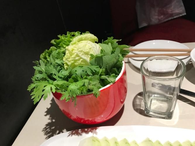 海底捞火锅(翠微路店)蔬菜拼图片 - 第8张