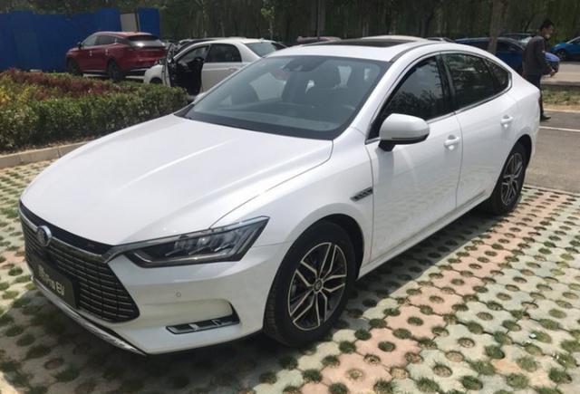 超长续航超强动力比亚迪秦proev超能版再进化