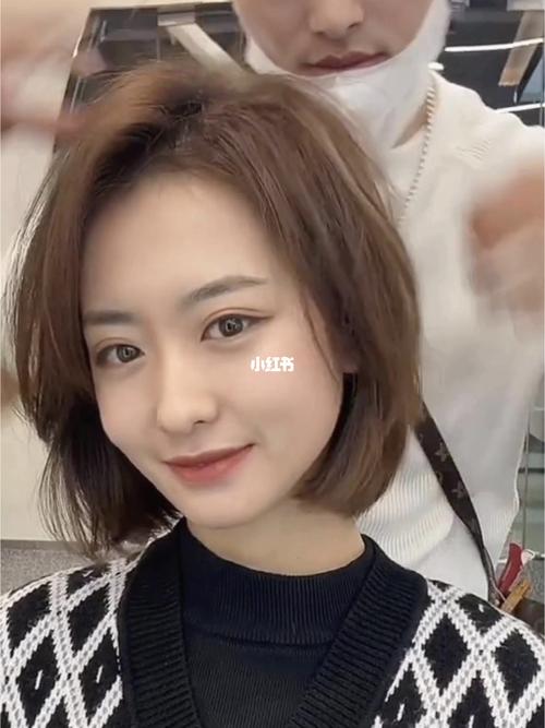 2021减龄发型短发发型_发型_减龄_染发_脸型_理发_美发_探店_气垫